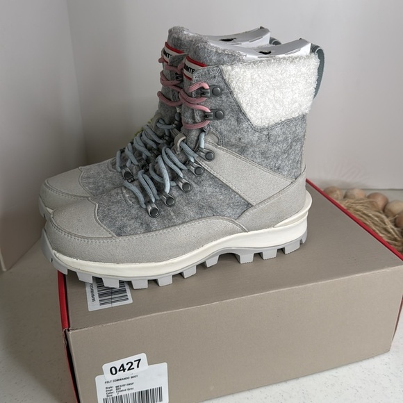 Hunter Women’s Felt Commando Boots Size 7/Euro/38 Frosted Grey - Picture 10 of 10
